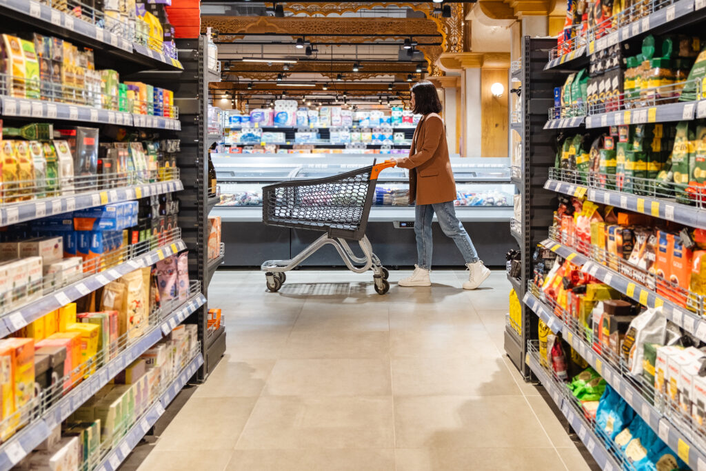 Marea Britanie, nepregătită pentru o criză alimentară Experții avertizează: „Avem nevoie de o schimbare de sistem: să producem mai multă hrană, să dezvoltăm sisteme regionale mai diversificate și să avem depozitare la mai multe niveluri”